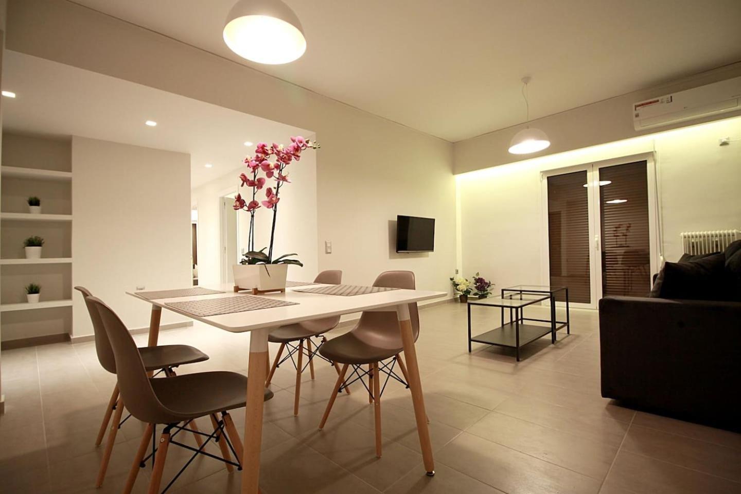 Toni'S Spacious Apartment Next To Acropolis Museum Athen Eksteriør billede